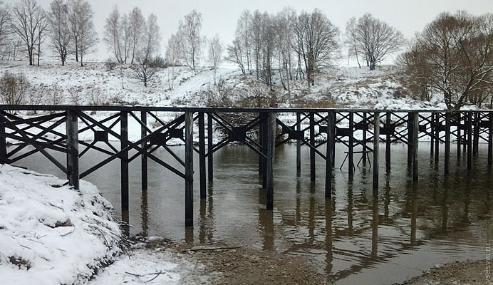 Свайные мосты: надежное решение для преодоления водных преград в Тобольске от 57509 руб